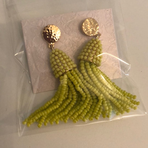 Beautiful summer lime 2” drop tassel earrings -NWT - Picture 8 of 8